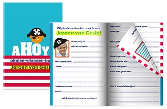 Vriendenboekje thema piraten met eigen naam en foto bedrukt